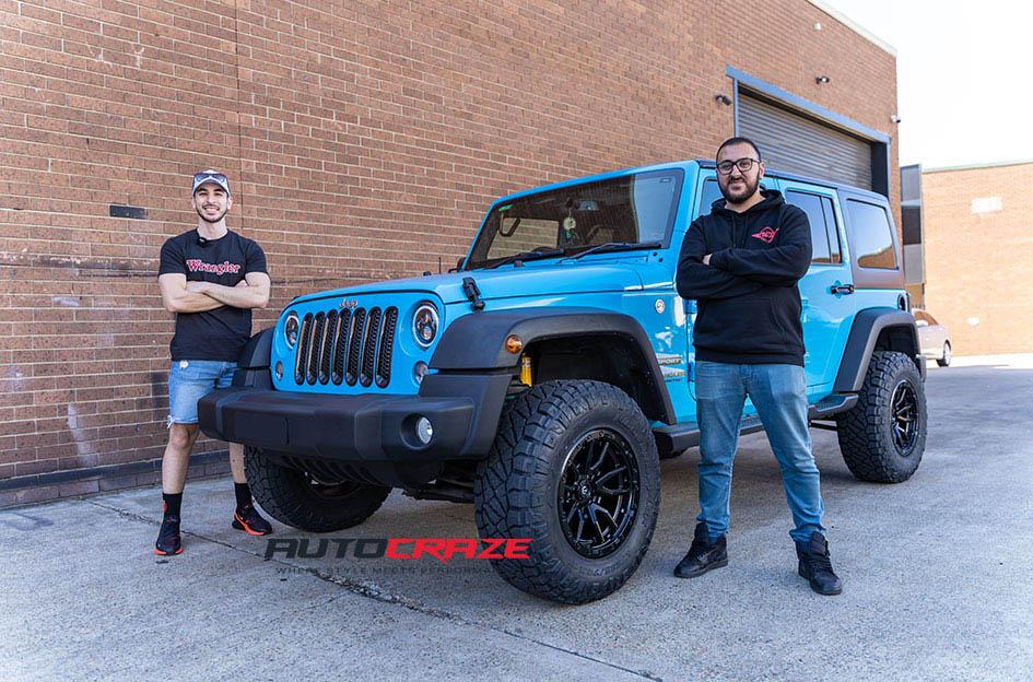 JEEP WRANGLER REBEL 5 MATTE BLACK